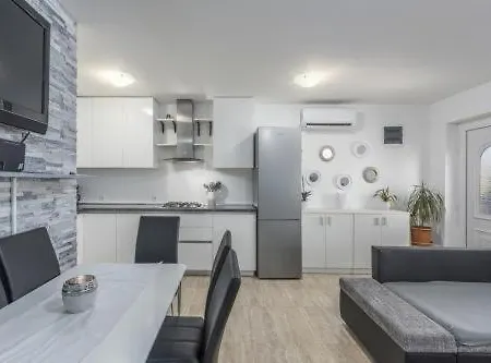 Apartmán Dino