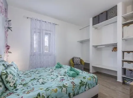 Apartmán Dino *